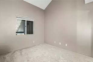 26908 Flo Ln, Canyon Country, CA 91351 - Photo 15
