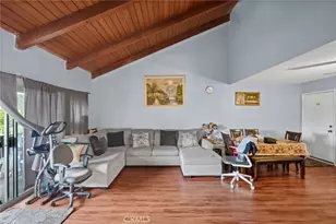 8601 International Ave, Canoga Park, CA 91304 - Photo 5
