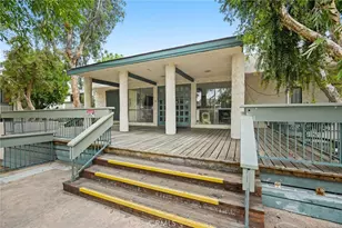 8601 International Ave, Canoga Park, CA 91304 - Photo 27