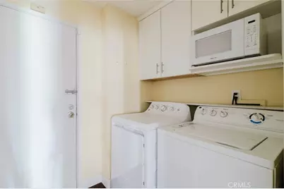 5333 Zelzah Avenue #203, Encino, CA 91316 - Photo 13
