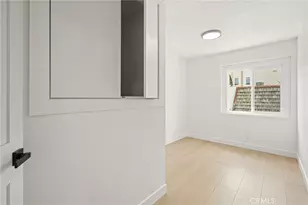 7010 Lennox Ave, Van Nuys, CA 91405 - Photo 29