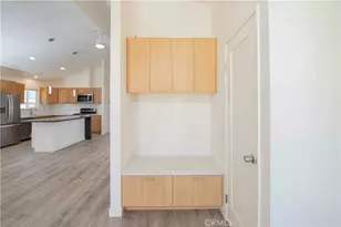 20000 Northcliff Dr, Canyon Country, CA 91351 - Photo 5