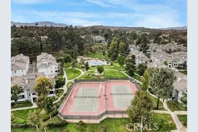 26808 Claudette Street #332, Canyon Country, CA 91351 - Photo 37