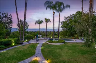 5012 Sanlo Pl, Woodland Hills, CA 91364 - Photo 61