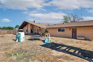 20061 Seneca, Apple Valley, CA 92307 - Photo 19