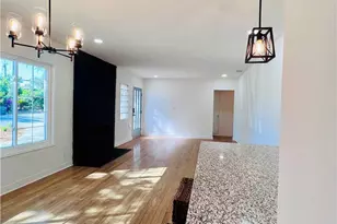 1735 Los Robles Dr, Bakersfield, CA 93306 - Photo 9