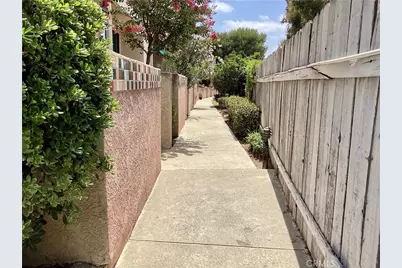 13901 Olive View Lane #2, Sylmar, CA 91342 - Photo 23