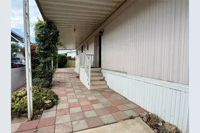 8801 Eton, Canoga Park, CA 91304 - Photo 19