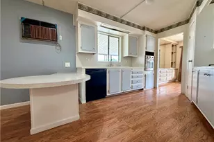 8801 17 Eton, Canoga Park, CA 91304 - Photo 13
