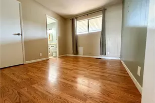 8801 17 Eton, Canoga Park, CA 91304 - Photo 5