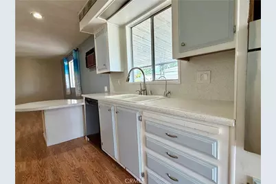 8801 Eton, Canoga Park, CA 91304 - Photo 15