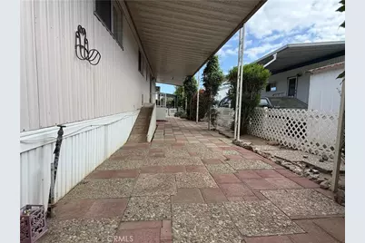8801 Eton, Canoga Park, CA 91304 - Photo 21