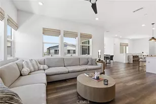 27525 Illumination Ct, Valencia, CA 91381 - Photo 3