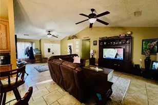 13901 Laverton, Bakersfield, CA 93314 - Photo 9