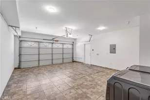 9330 Sunland, Los Angeles, CA 91352 - Photo 25