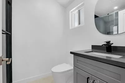 7100 Varna Avenue, North Hollywood, CA 91605 - Photo 17