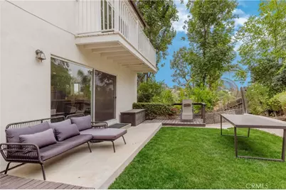 21809 Martinez, Woodland Hills, CA 91364 - Photo 31