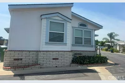 8811 Canoga Avenue #303, Canoga Park, CA 91304 - Photo 3