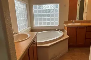 8811 Canoga Ave, Canoga Park, CA 91304 - Photo 15