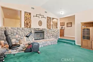 9722 Hierba, Agua Dulce, CA 91390 - Photo 11