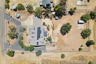 9722 Hierba, Agua Dulce, CA 91390 - Photo 27
