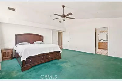 9722 Hierba, Agua Dulce, CA 91390 - Photo 13