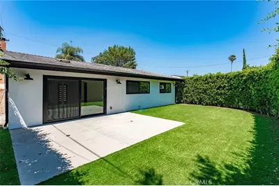 23030 Dolorosa, Woodland Hills, CA 91367 - Photo 27