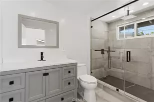 23030 Dolorosa, Woodland Hills, CA 91367 - Photo 23