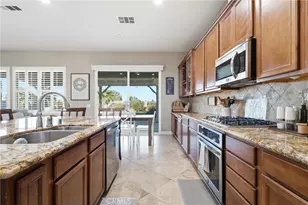 40816 Los Amores Ct, Palmdale, CA 93551 - Photo 13