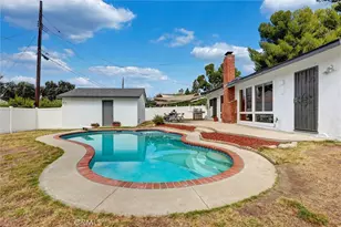 22916 Saticoy St, West Hills, CA 91304 - Photo 31