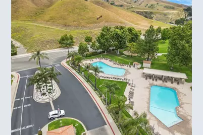 19554 Crystal Ridge Lane, Porter Ranch, CA 91326 - Photo 29