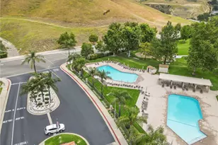 19554 Crystal Ridge Ln, Porter Ranch, CA 91326 - Photo 29
