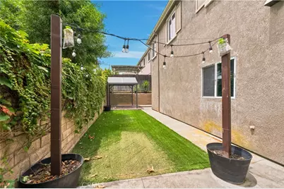 13471 Sunny Palms Ln, Sylmar, CA 91342 - Photo 15