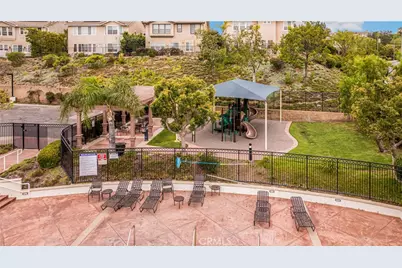 11500 Santini Lane, Porter Ranch, CA 91326 - Photo 39
