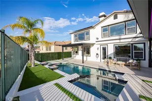 17743 Wren Dr, Canyon Country, CA 91387 - Photo 49