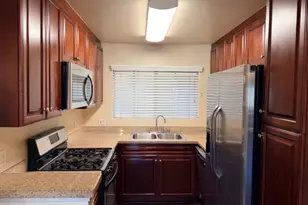 5545 Canoga Ave, Woodland Hills, CA 91367 - Photo 11