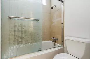 3001 Catalina Dr, Bakersfield, CA 93306 - Photo 21