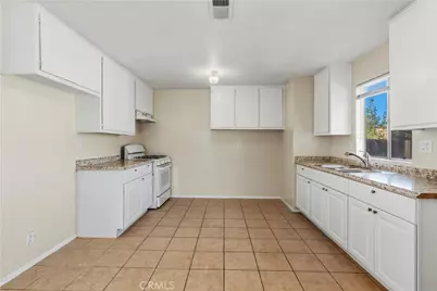 40015 172nd, Palmdale, CA 93591 - Photo 11