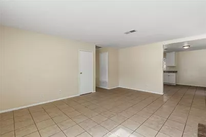 40015 172nd, Palmdale, CA 93591 - Photo 5