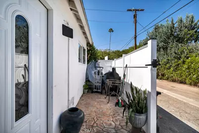 6954 Woodlake Avenue, West Hills, CA 91307 - Photo 35