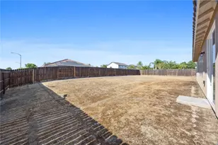 15530 Montalone Pl, Bakersfield, CA 93314 - Photo 29