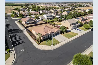 15530 Montalone Place, Bakersfield, CA 93314 - Photo 3