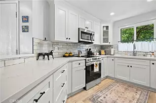 25697 Pine Creek, Wilmington, CA 90744 - Photo 11