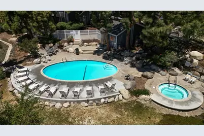 25697 Pine Creek, Wilmington, CA 90744 - Photo 31