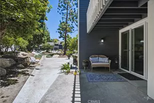 25697 Pine Creek, Wilmington, CA 90744 - Photo 23