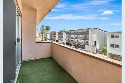 5349 Newcastle #56, Encino, CA 91316 - Photo 25