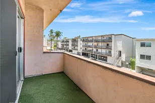 5349 Newcastle, Encino, CA 91316 - Photo 25
