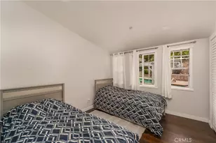 5708 McDonie Ave, Woodland Hills, CA 91367 - Photo 15