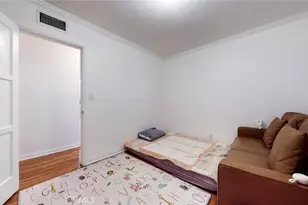 6434 Blewett Ave, Van Nuys, CA 91406 - Photo 25