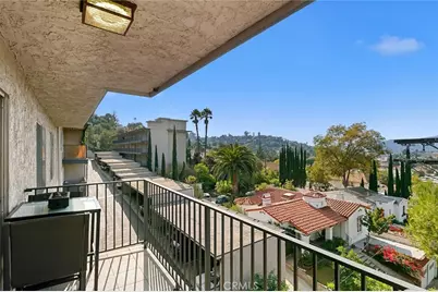 1517 E Garfield Avenue #53, Glendale, CA 91205 - Photo 15
